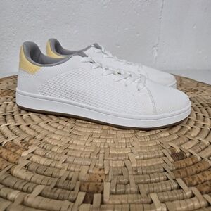 NWOT Suavs White Yellow Knit Sneakers 9
